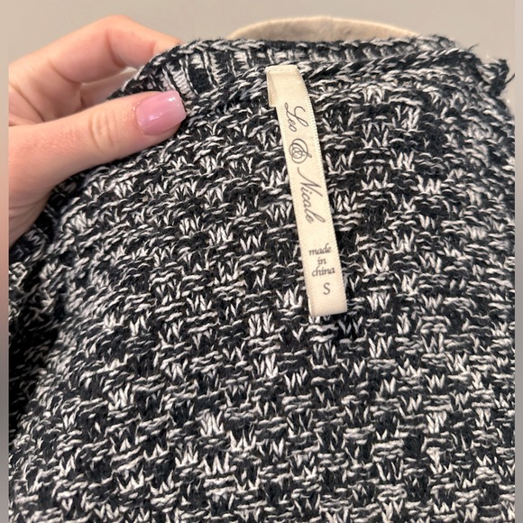 Cardigan - Picture 2 of 3